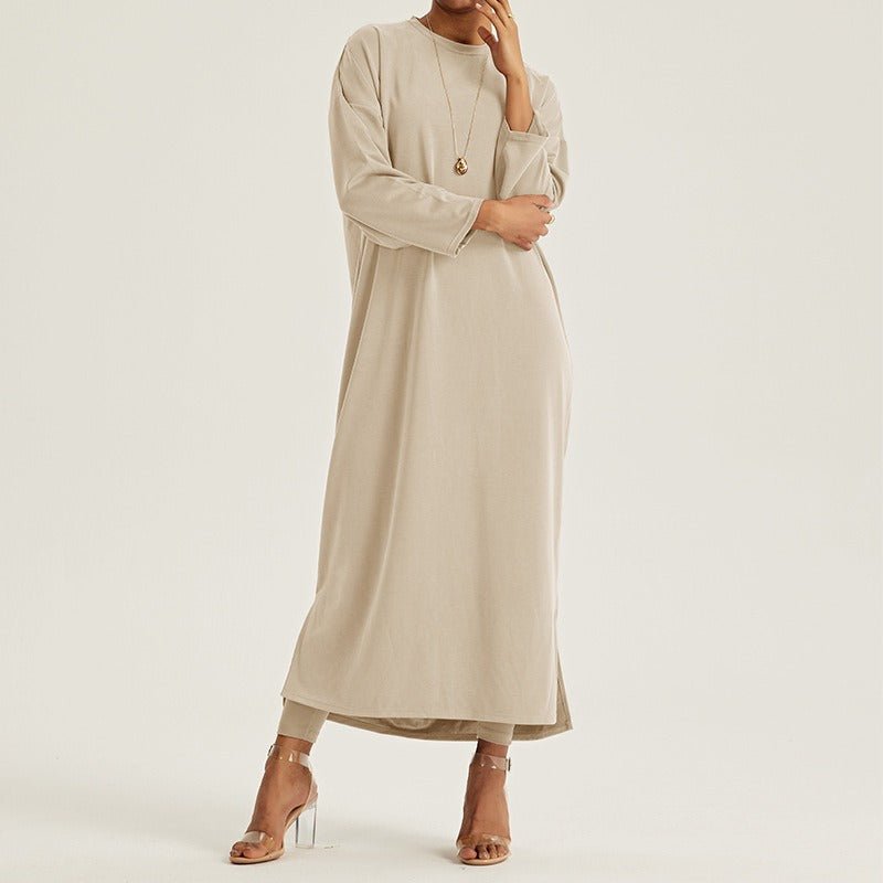 Robe Maxi à Épaules Tombantes et Col Rond - Abaya Modeste Unie avec Fentes Latérales (MA309)