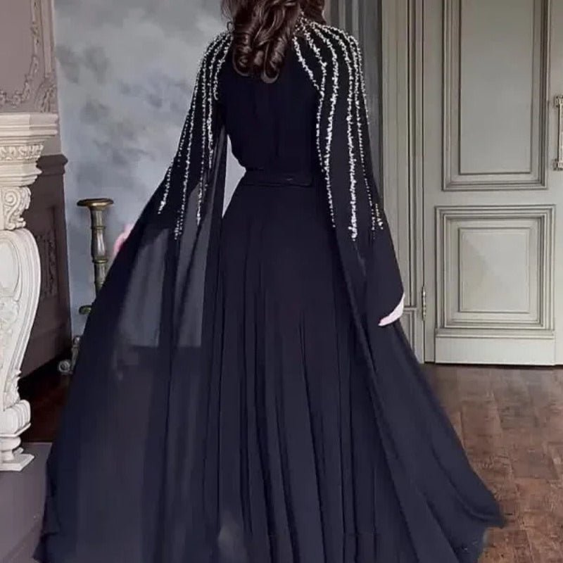Robe Cape Crystal Cascade | Abaya de Soirée Brodée à l'Effet Spectaculaire (MA345)