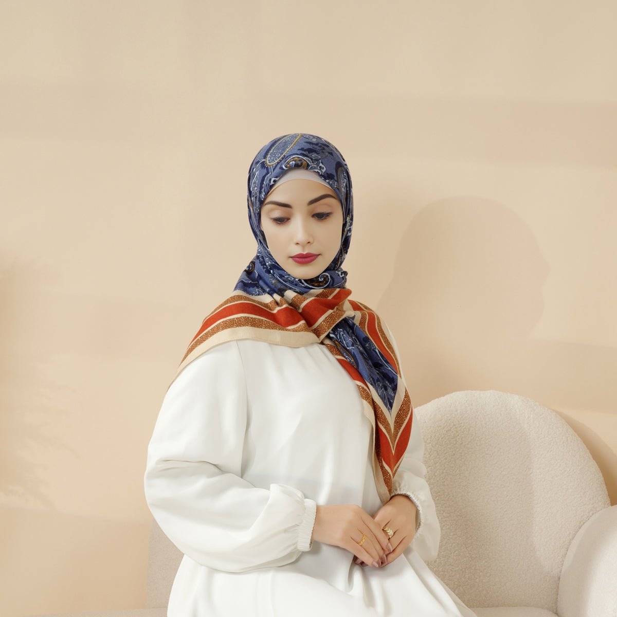 MH096 Hijab Carré Cashmere Touch Imprimé