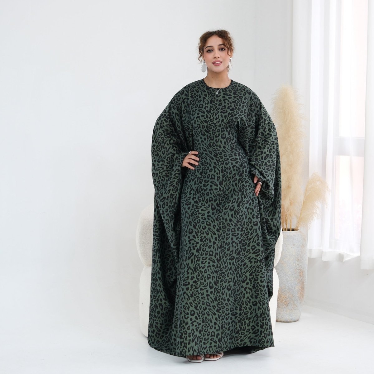 Robe Maxi Imprimé Léopard à Manches Chauve-Souris (MA450)