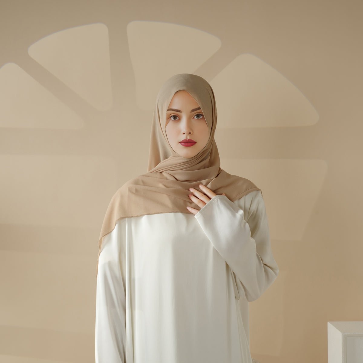 Châle en mousseline uni, Hijab en mousseline extra-fine (MH067)