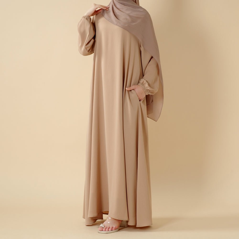 Abaya Nida Premium Luxe Modeste | Abaya Zoom à Coupe Parapluie pour l'Été (MA233)