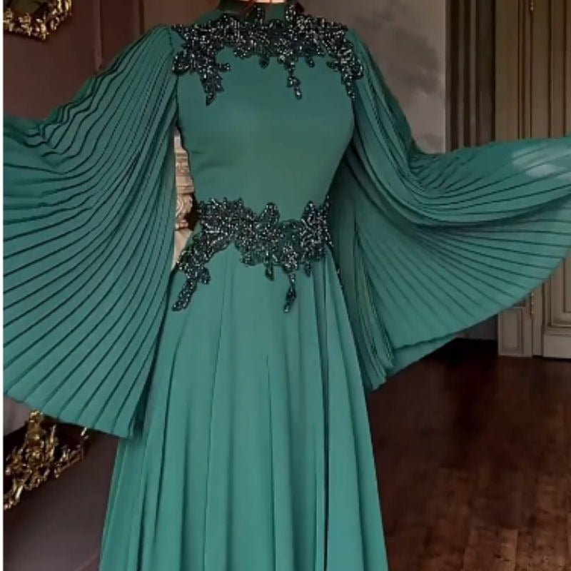 Robe de soirée en dentelle perlée | Robe longue à manches plissées avec appliques de cristaux (MA346)
