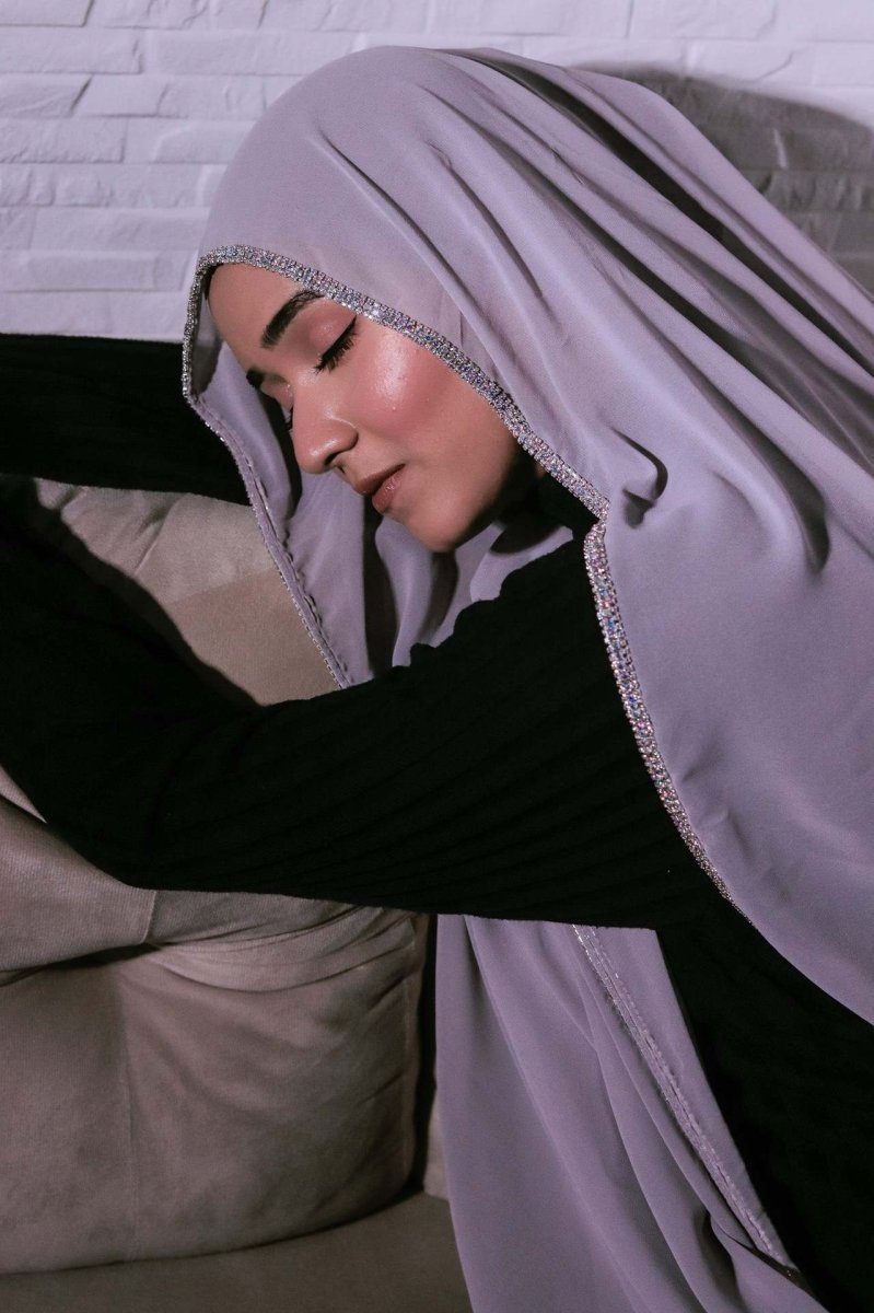 Hijab en Mousseline Bordé de Diamants (MH087)