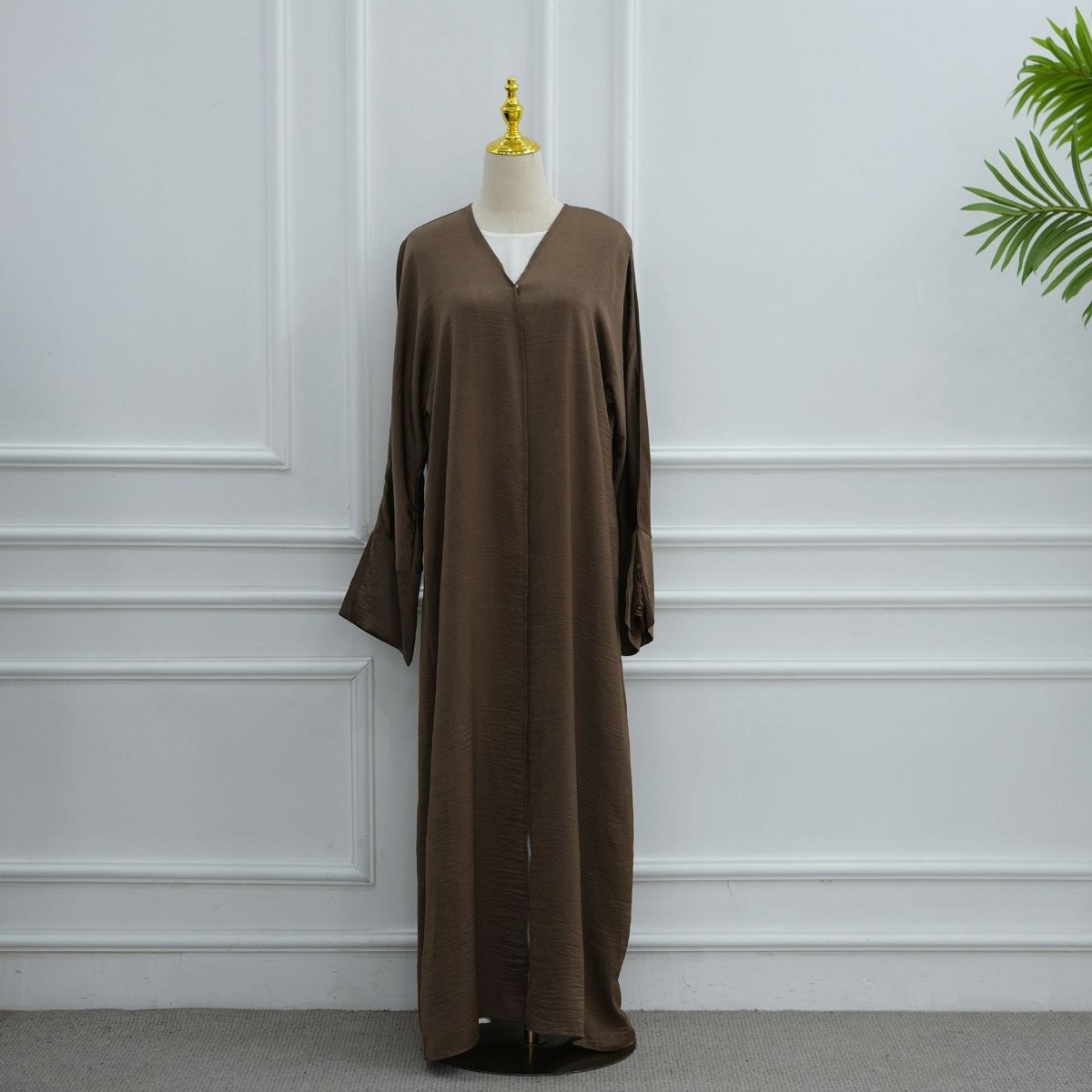 Abaya Ouverte Froissée avec Poignet en Dentelle (MOA328)