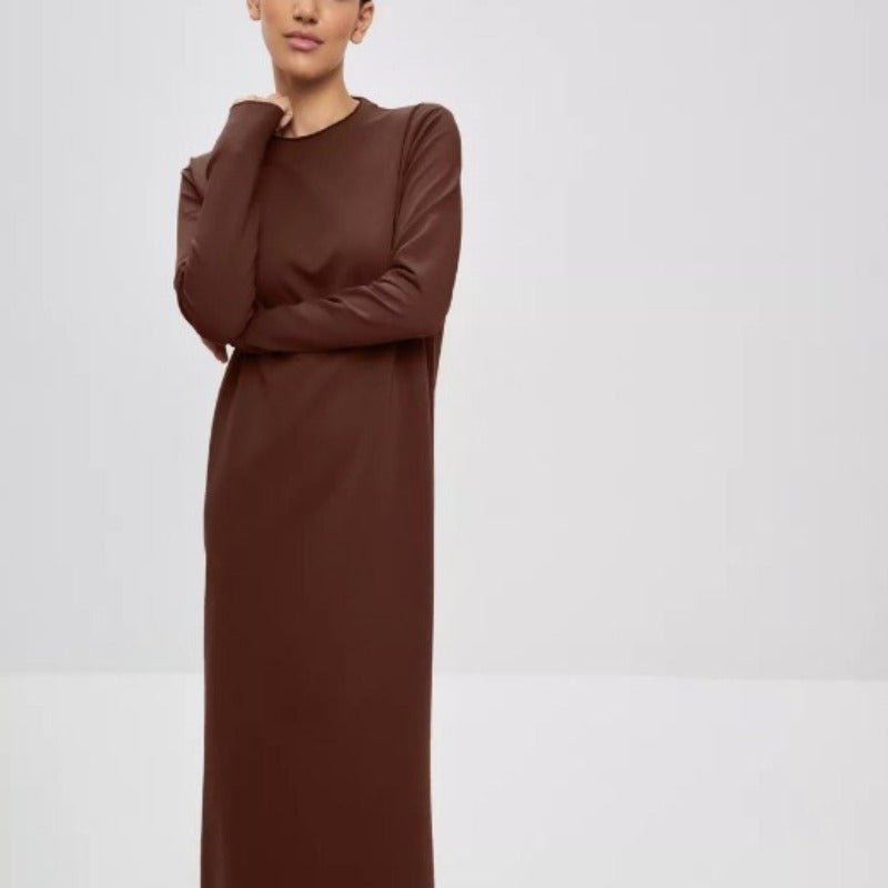 Robe Maxi Pull-over Classique | Robe Unie à Col Rond et Manches Longues (MA317)