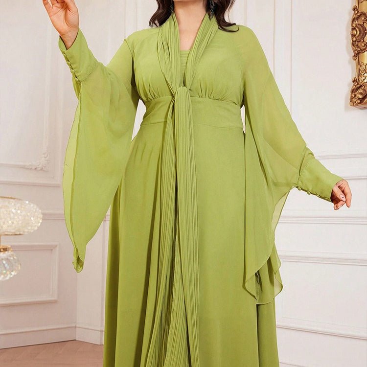 Robe Maxi Grande Taille Plissée avec Col Cravate (MS370)