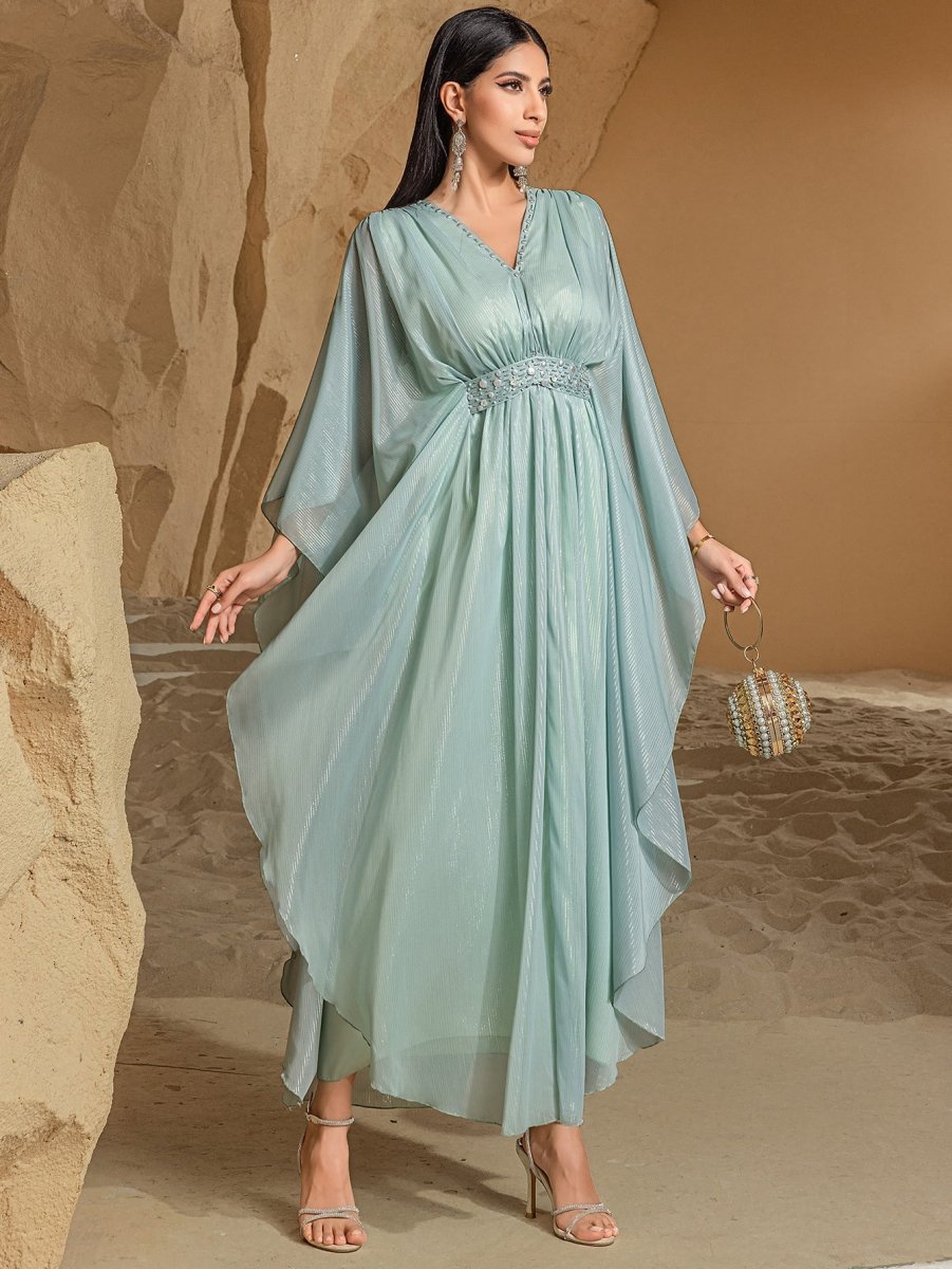 Élégante Abaya Robe pour Voyage et Soirée, Col en V, Perles Brodées à la Main, Finition Luxueuse (MA188)