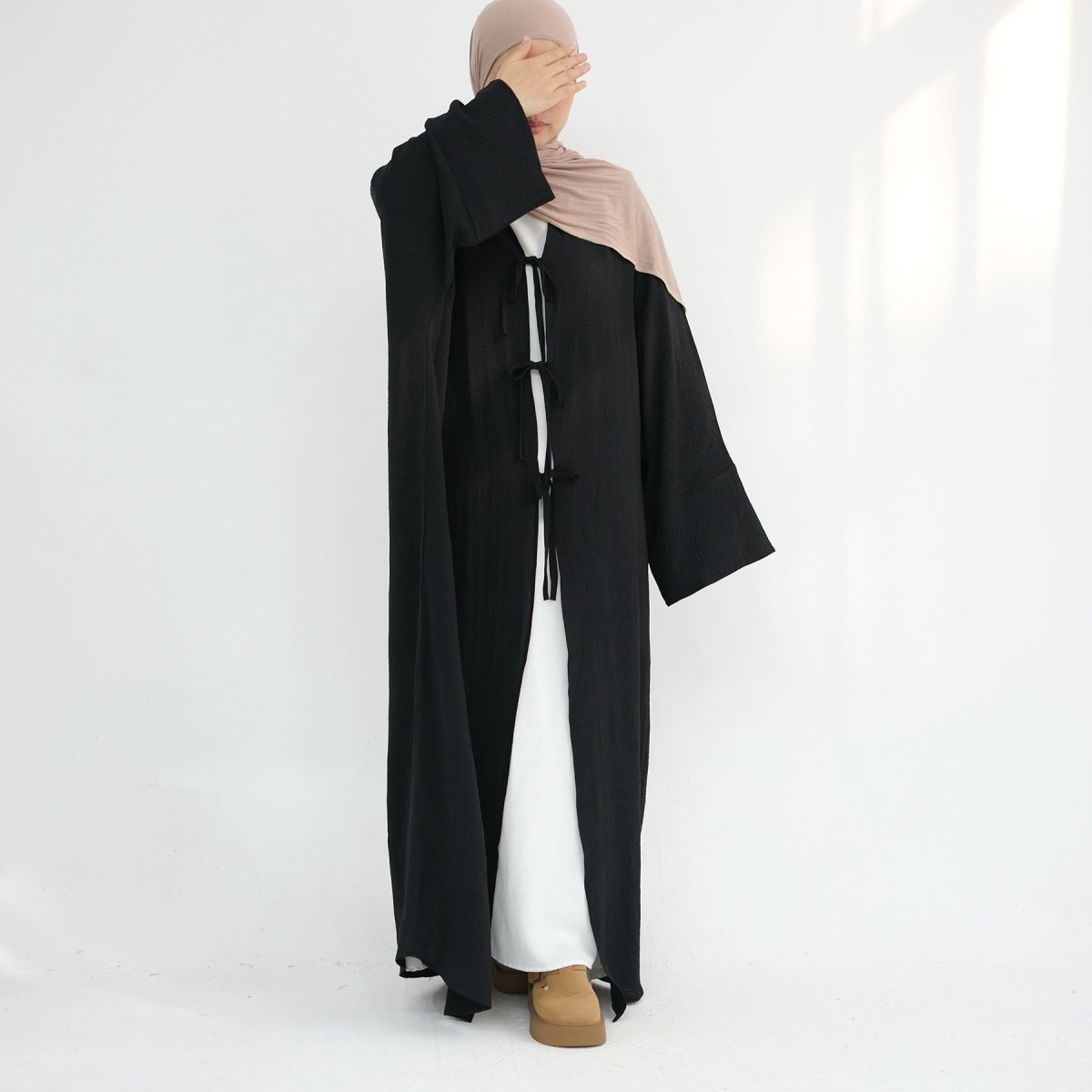 Kimono Abaya Ouvert Ample à Lacets (MOA107)
