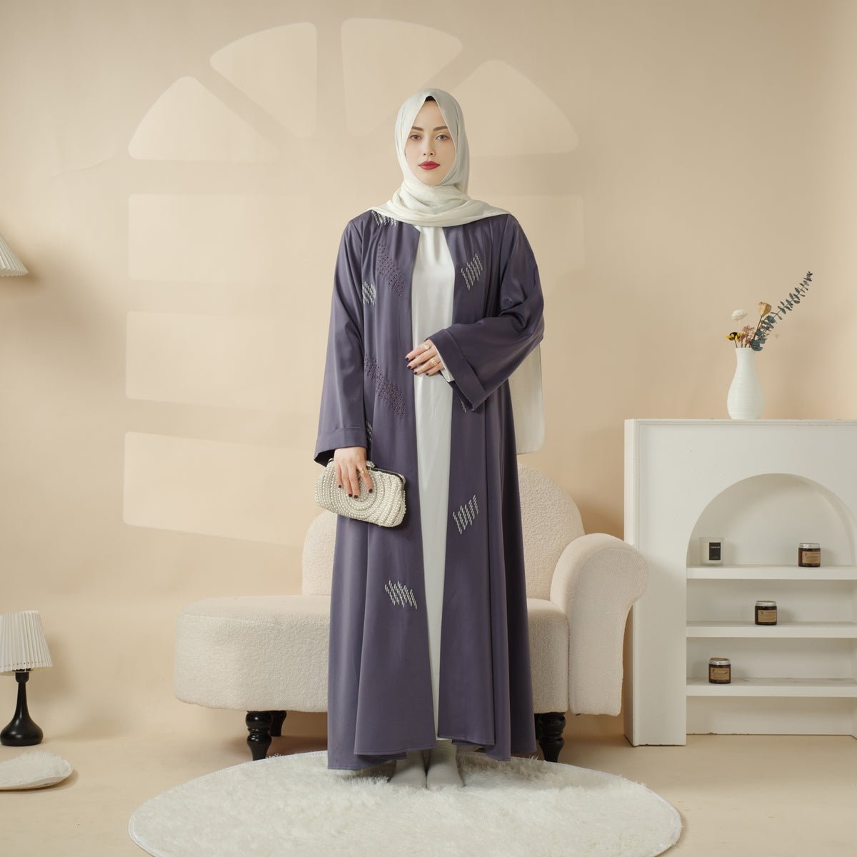 Pièce d'Archive Abaya en Broderie 3D avec Perles Géométriques - MP004 (Taille M Uniquement)