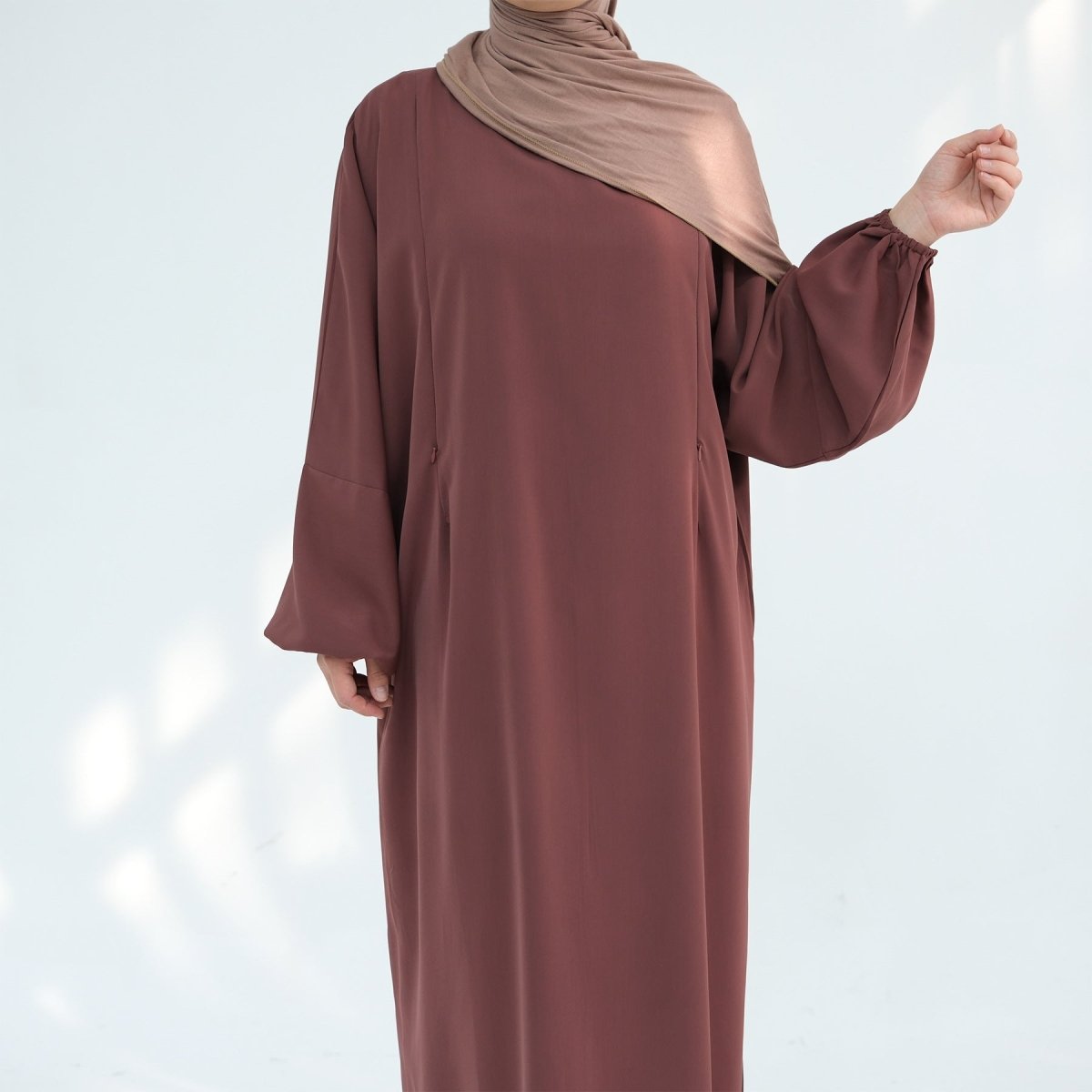 Abaya d'allaitement en tissu Nida (MA387)