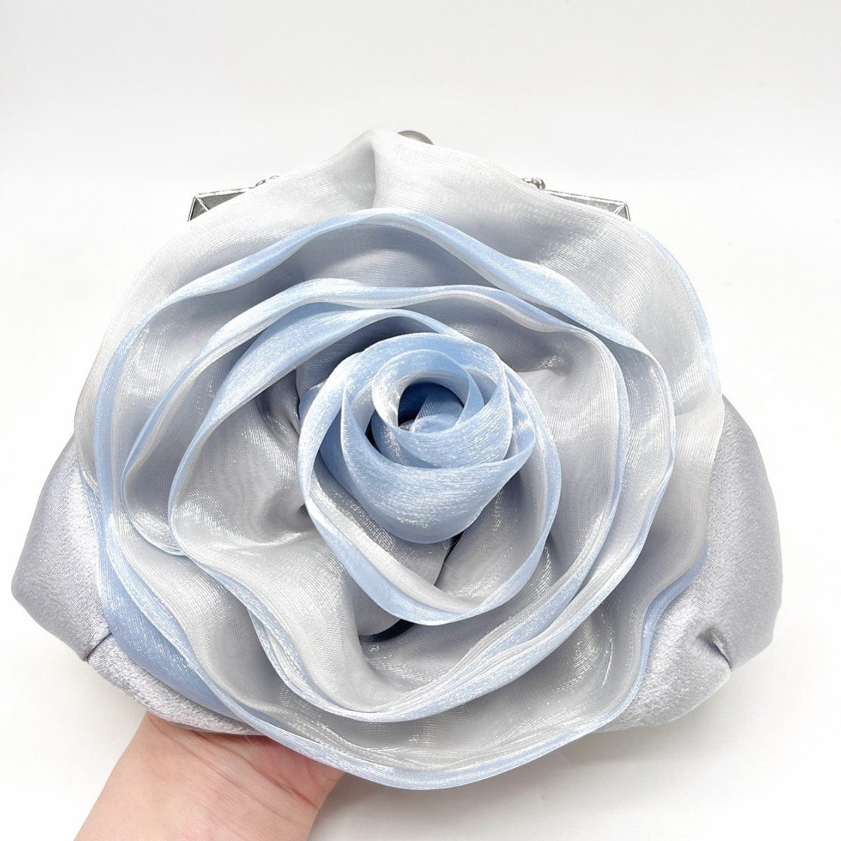 Pochette Cloud à rosette (MAC373)