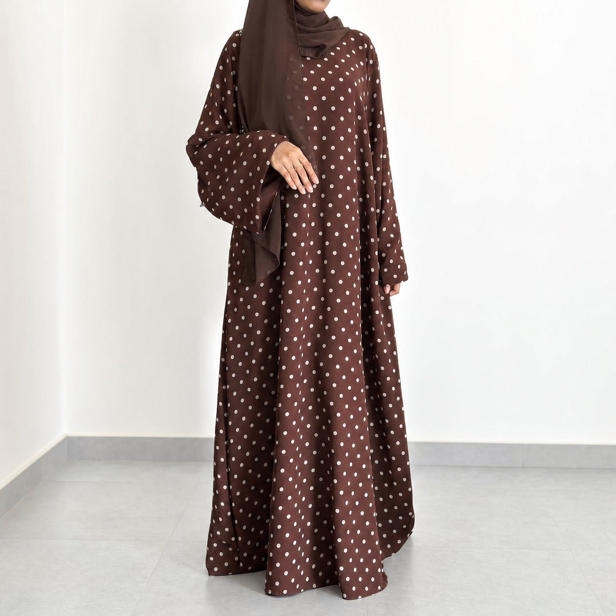 Abaya Maxi Dress Manches Évasées à Pois (MA464)