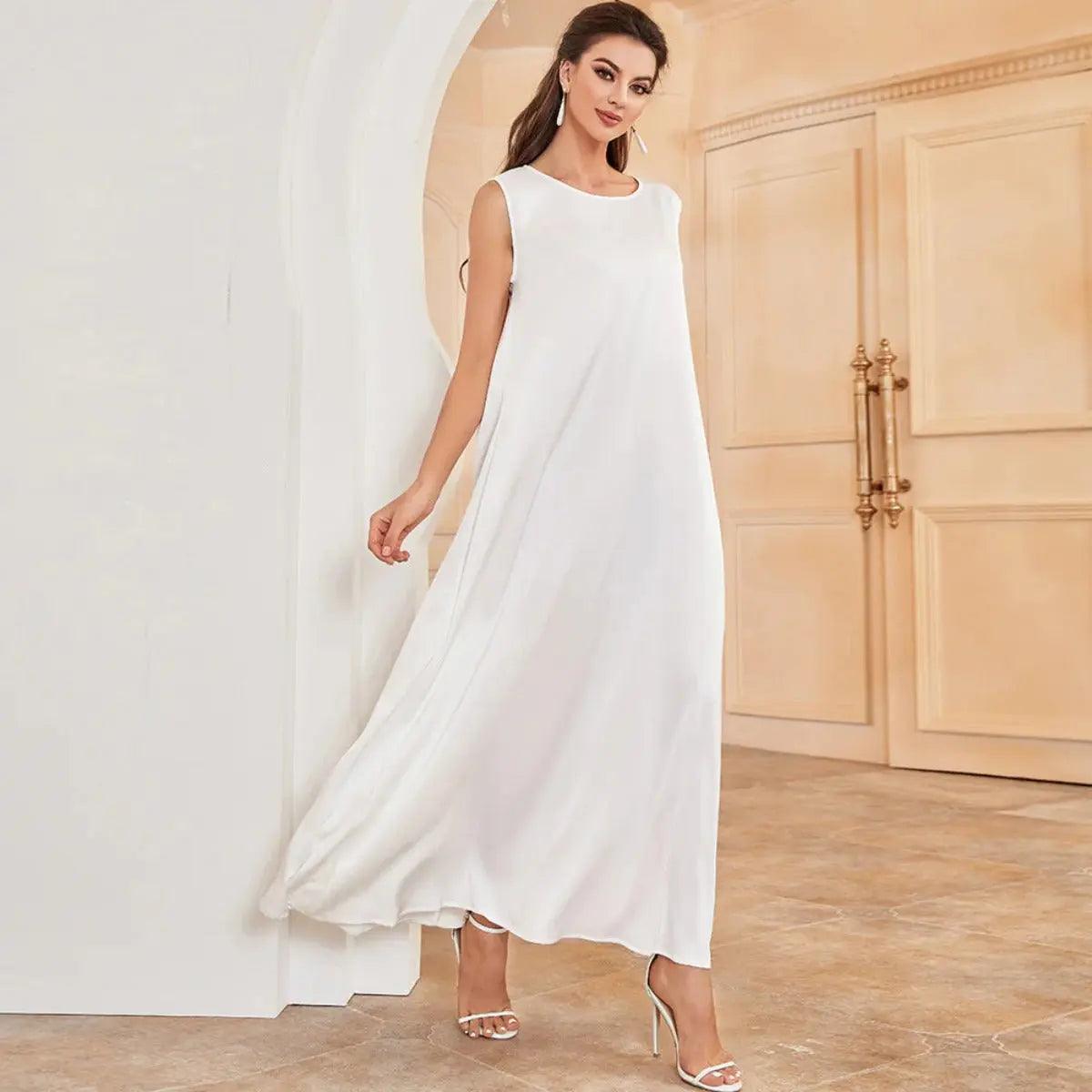 Robe intérieure sans manches en satin (MA037)