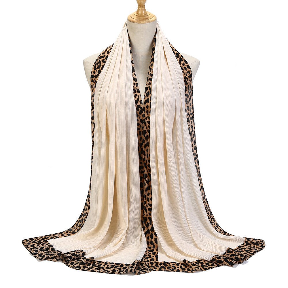 Foulard Hijab Crinkle Uni Orné d'un Motif Léopard (MH181)