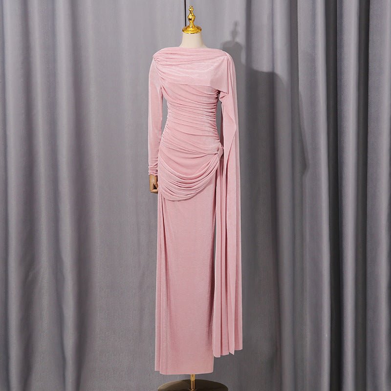 Robe Longue Cape Drapée en Diagonale | Robe Maxi Asymétrique à Manches Longues Drapées (MS222)