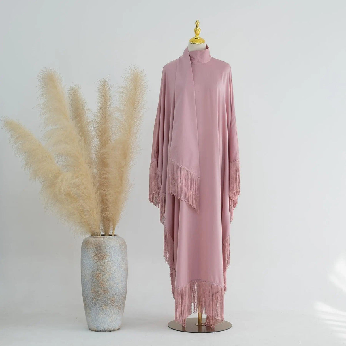 Abaya de Soirée à Manches Chauve-Souris et Franges (MA047)