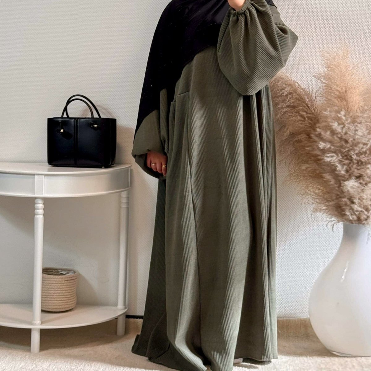 Abaya Swing en velours côtelé, coupe ample | Abaya Casual en velours côtelé (MA117)