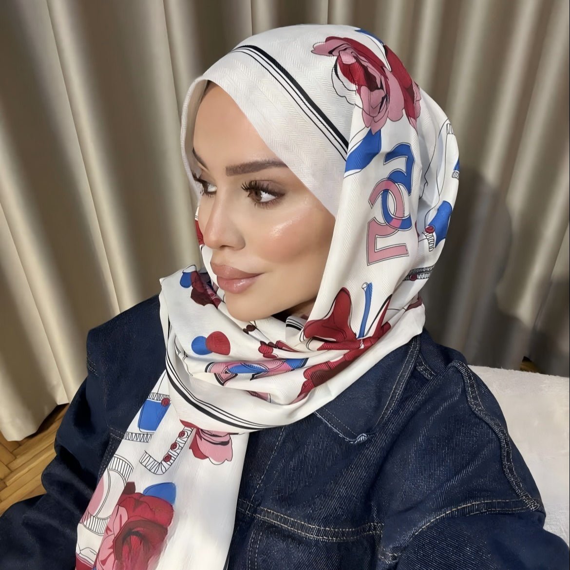 Foulard imprimé en coton twill (MH215)
