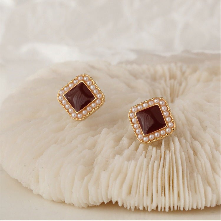 Boucles d'oreilles clou perle cadre géométrique (MAC476)