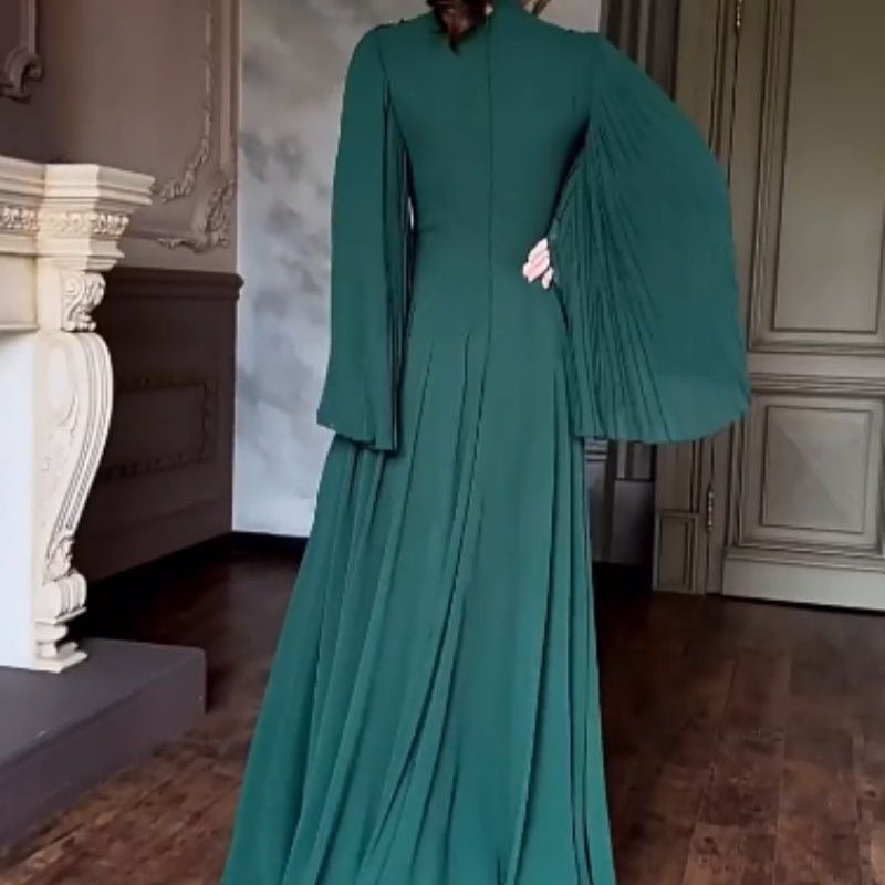 Robe de soirée en dentelle perlée | Robe longue à manches plissées avec appliques de cristaux (MA346)