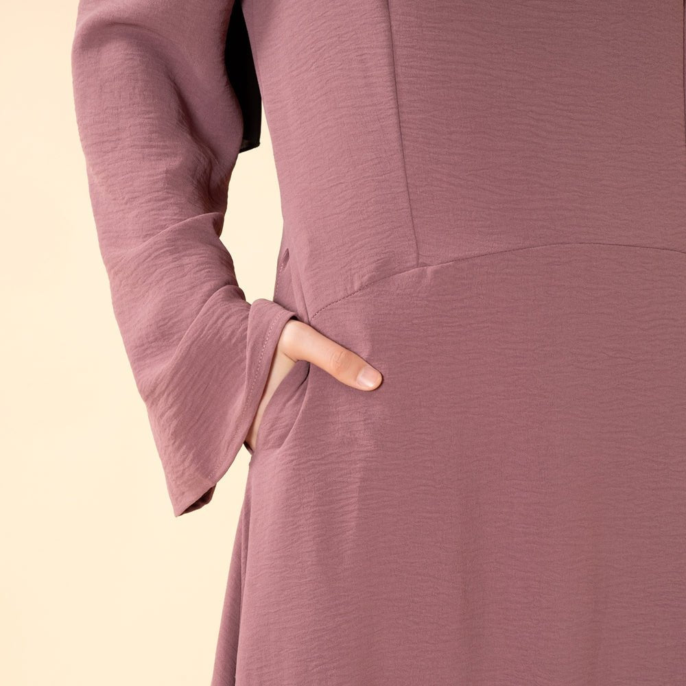 Robe Abaya Élégante en Crêpe avec Poche (MA432)