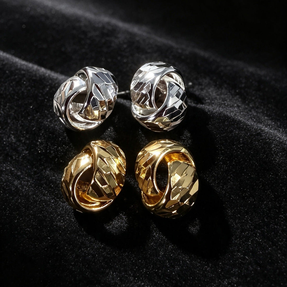 Boucles d'oreilles Textured Double Layer C-Hoop (MAC461)