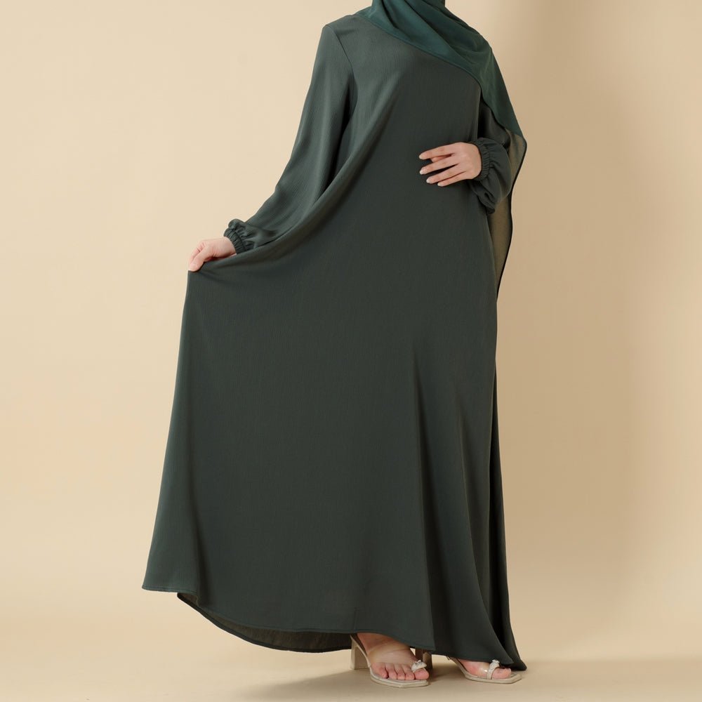 Abaya Premium en Nida Modest Luxury | Abaya Zoom Coupe Parapluie Été (UKMA233)