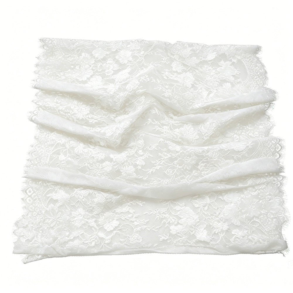 Hijab en Dentelle Florale à Bordure Frangée Cils (MH237)