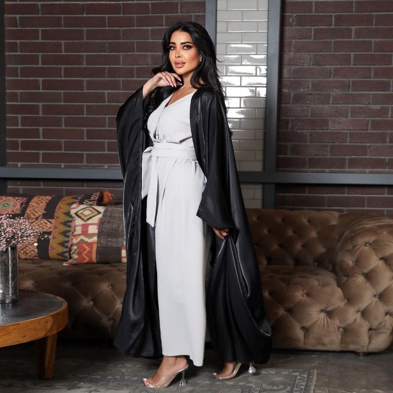 Robe Abaya Luxueuse en Satin de Soie à Manches Chauve-souris | Robe de Soirée Pudique Col en V (MOA225)