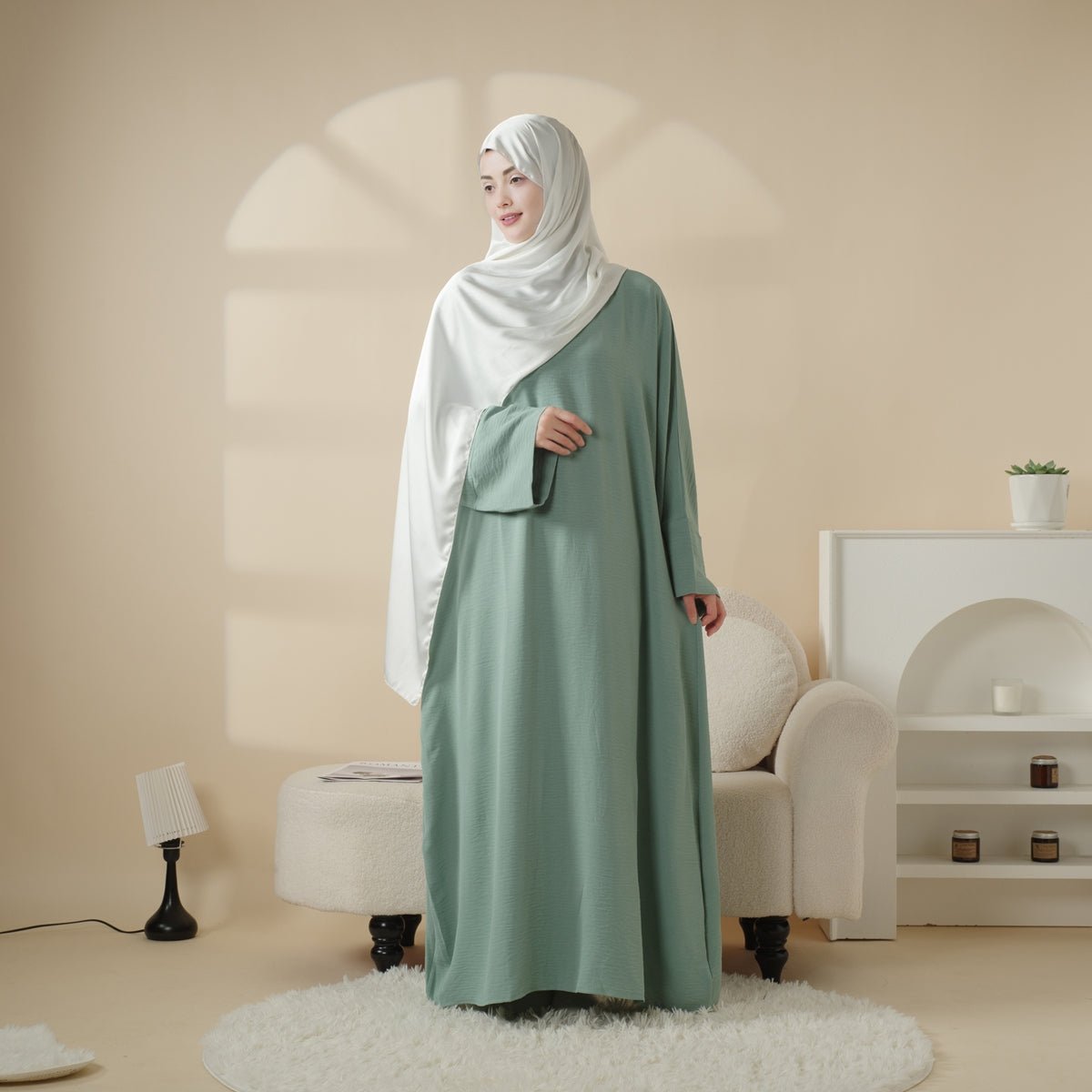 Abaya Plissée Vintage Simple (UKMA042)
