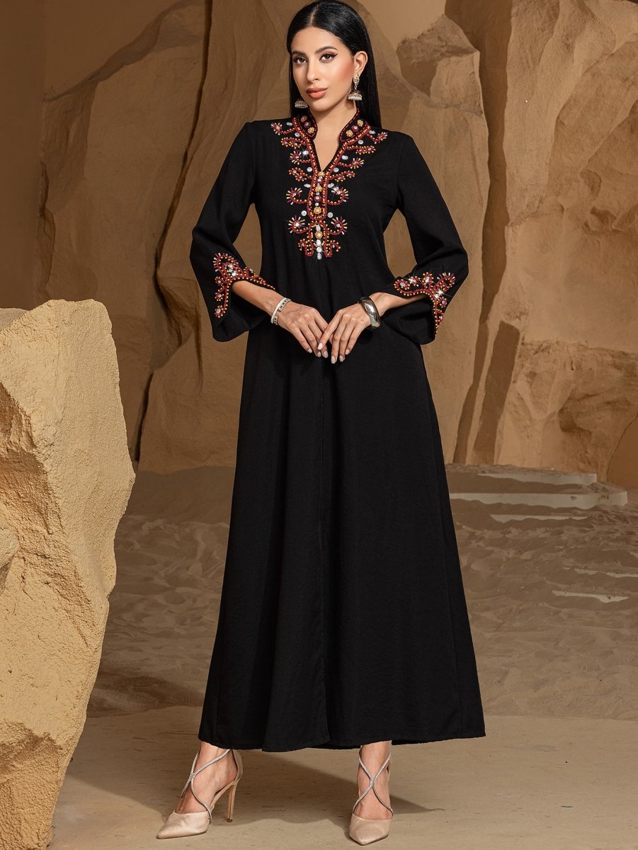 Abaya de fête et de mariage Luxury V-Neck noire et dorée, brodée de perles de riz (MA187)
