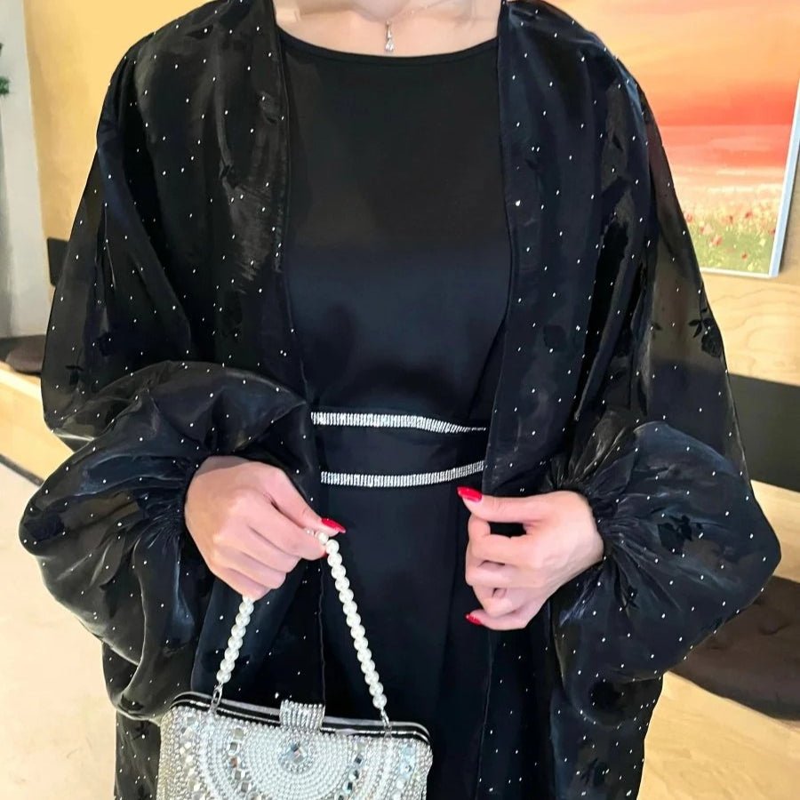 Abaya ouverte Organza Rose brodée de fleurs et papillons (MOA115)
