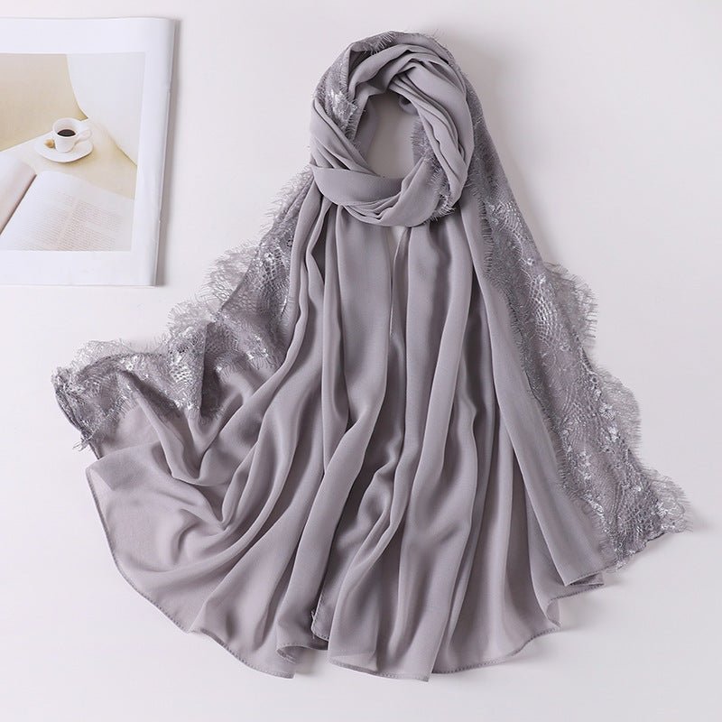 Hijab en mousseline avec perles et bordure en dentelle (MH218)