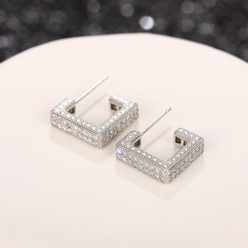Boucles d'oreilles géométriques haut de gamme, micro-pavées de diamants ultra-brillants (MAC190)