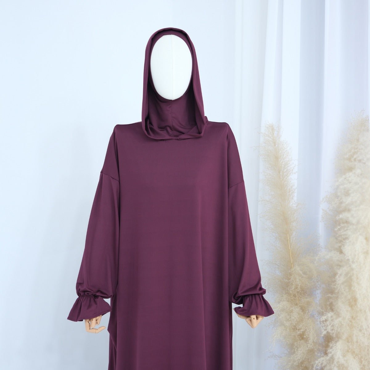 Collection d'Abayas Casual à Capuche Modest | Robes Ton sur Ton avec Manches Bouffantes (MJ021)