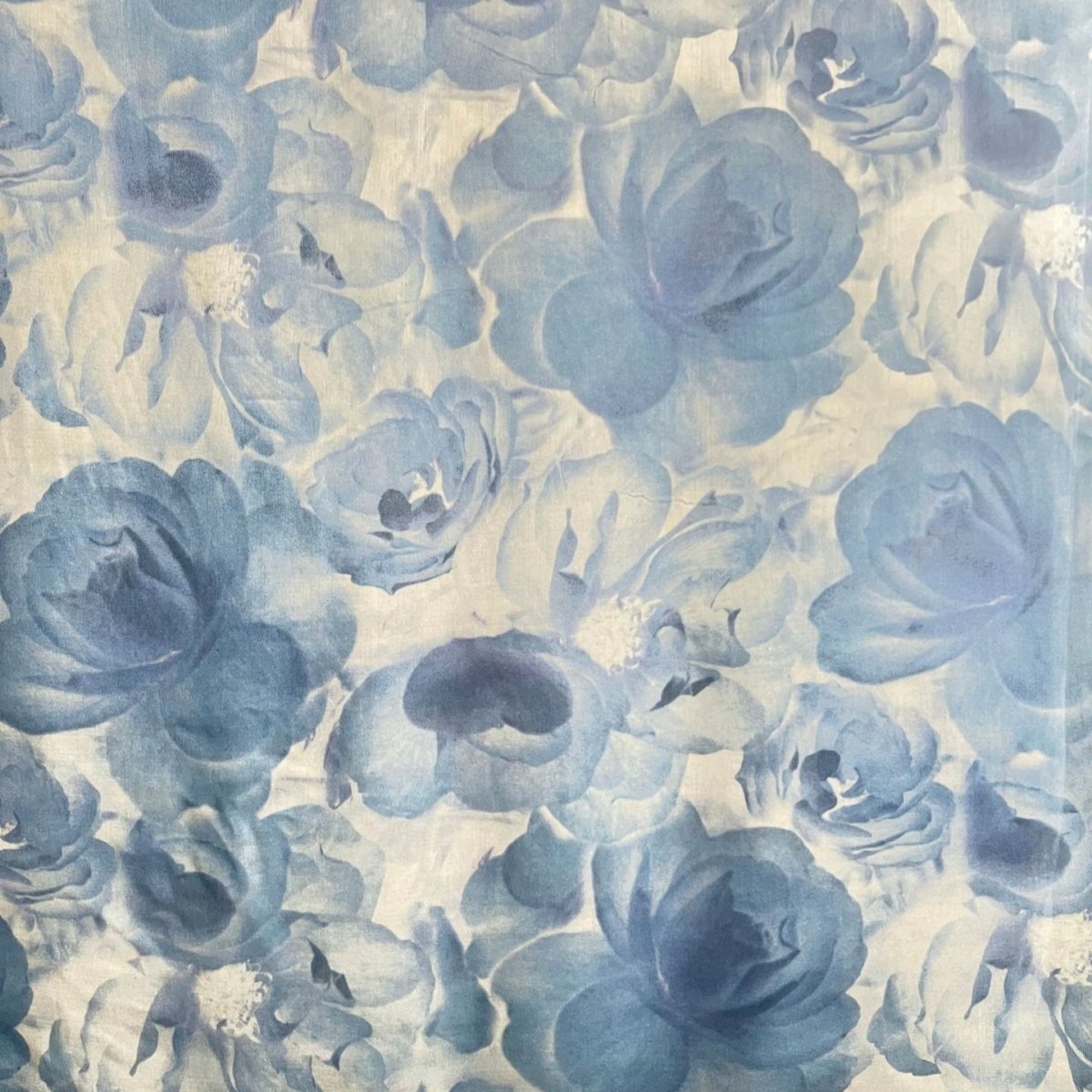 Hijab Blossom Watercolor – Foulard polyvalent et doux (MH163)