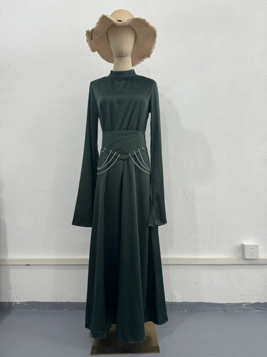 Robe Abaya Satinée Style Cour Élégante Semi-Col Roulé Manches Longues Printemps (MA194)