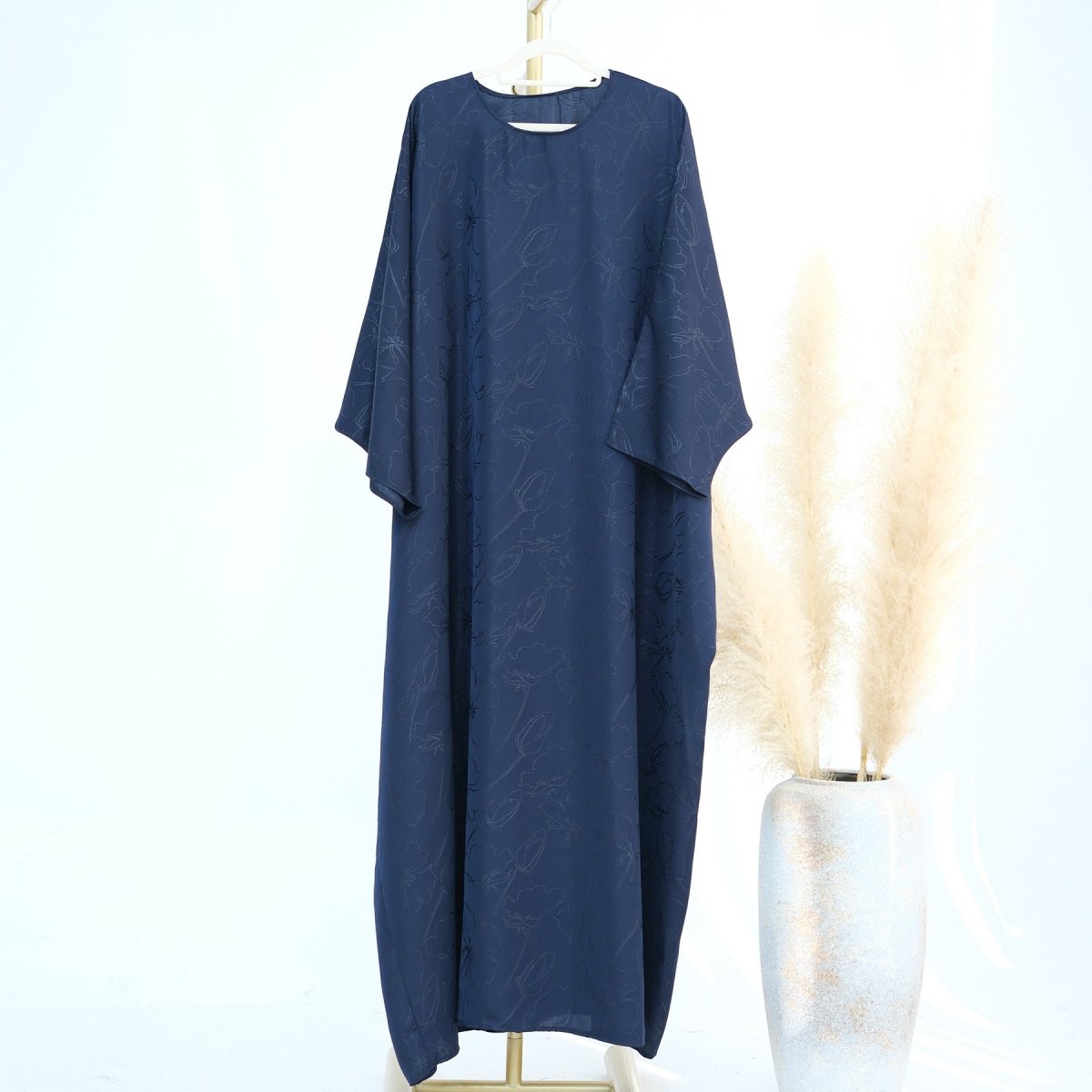 Abaya en satin tissé jacquard 3D (MA138)