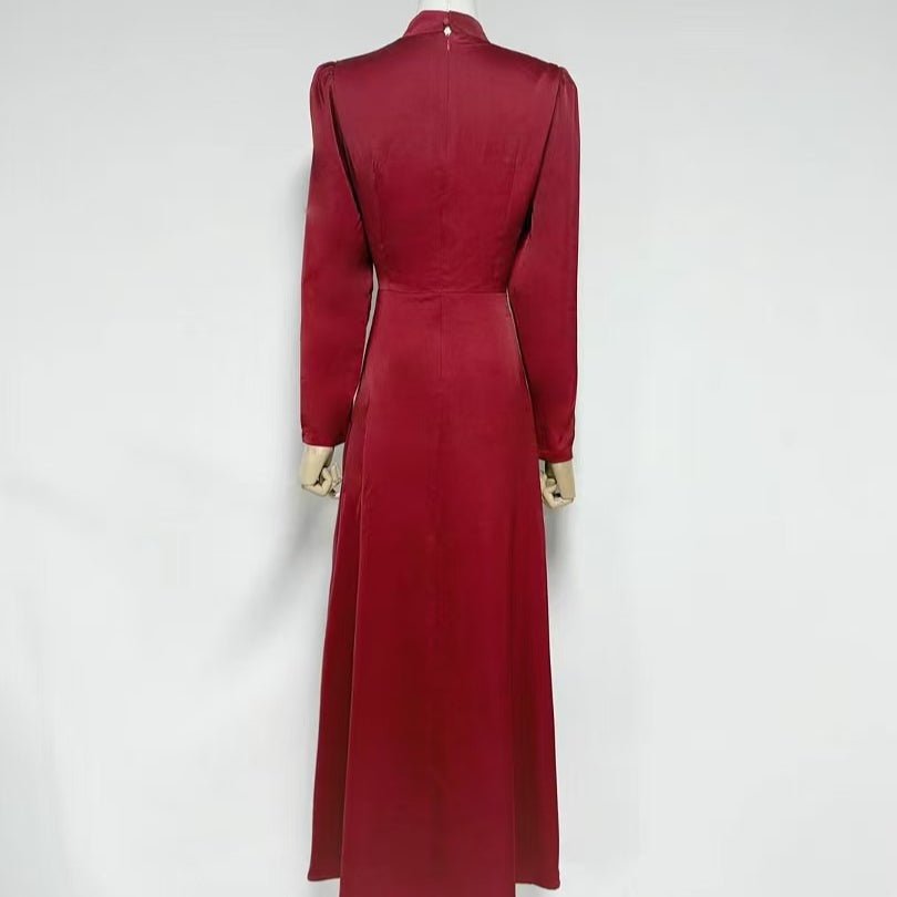 Robe froncée ornée de cristaux avec jupe à volant asymétrique (MS346)