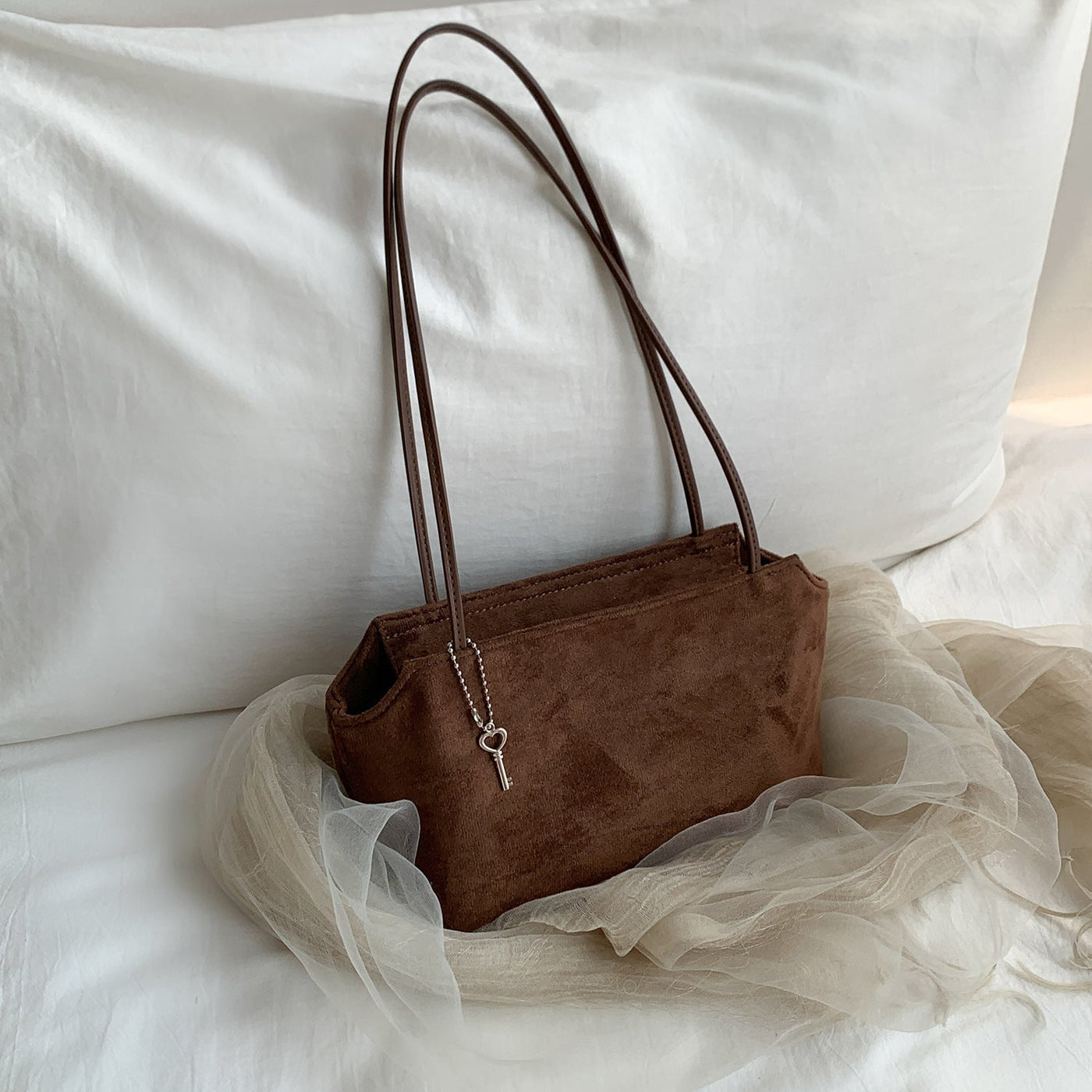 Sac à bandoulière petite taille aspect suède (MAC475)