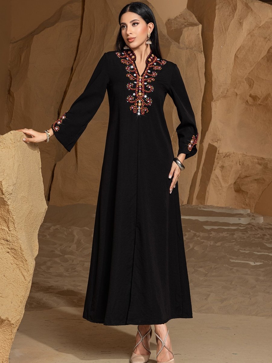 Abaya de fête et de mariage Luxury V-Neck noire et dorée, brodée de perles de riz (MA187)