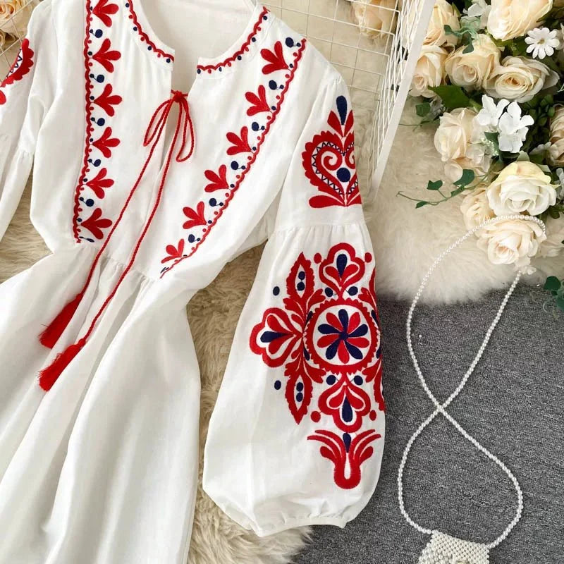 Robe Longue en Lin Brodée Style Bohème (MS460)
