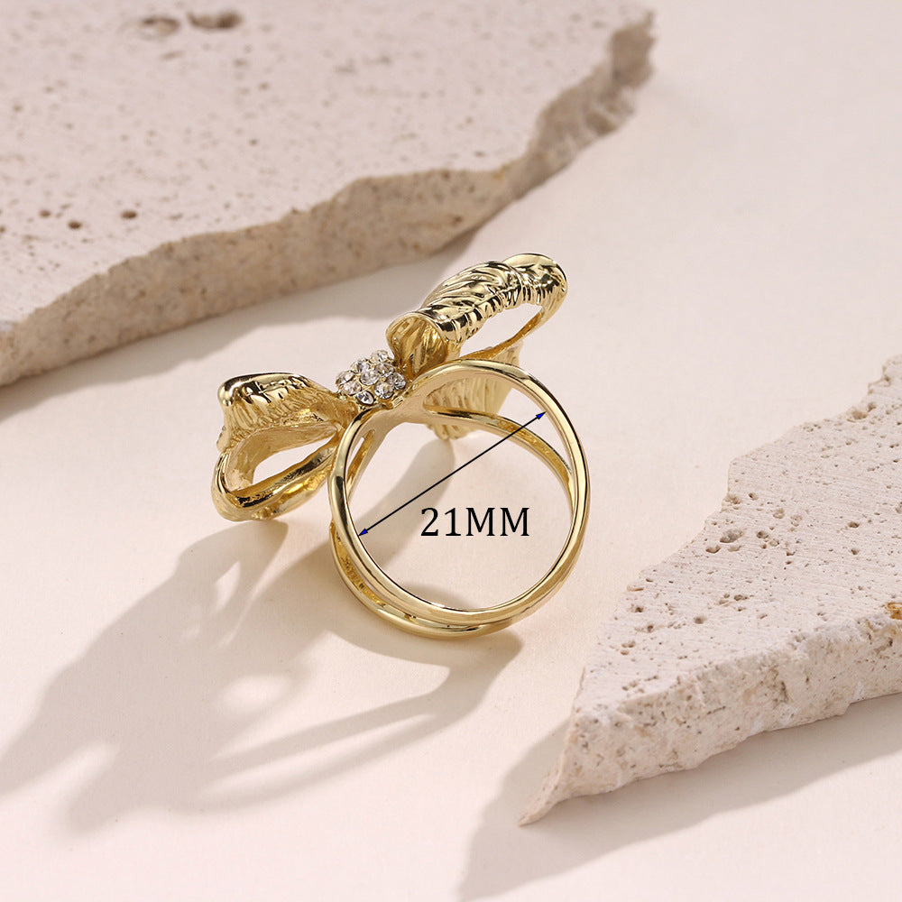 Bague Foulard Hijab Brodée à Nœud Polyvalente (MAC340)