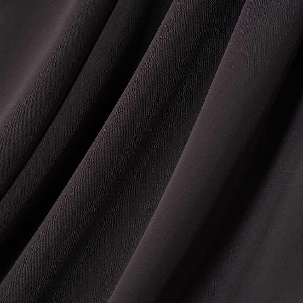 Abaya à Panneaux Contrastants avec Détail Cordon et Manches Ballon (MA421)