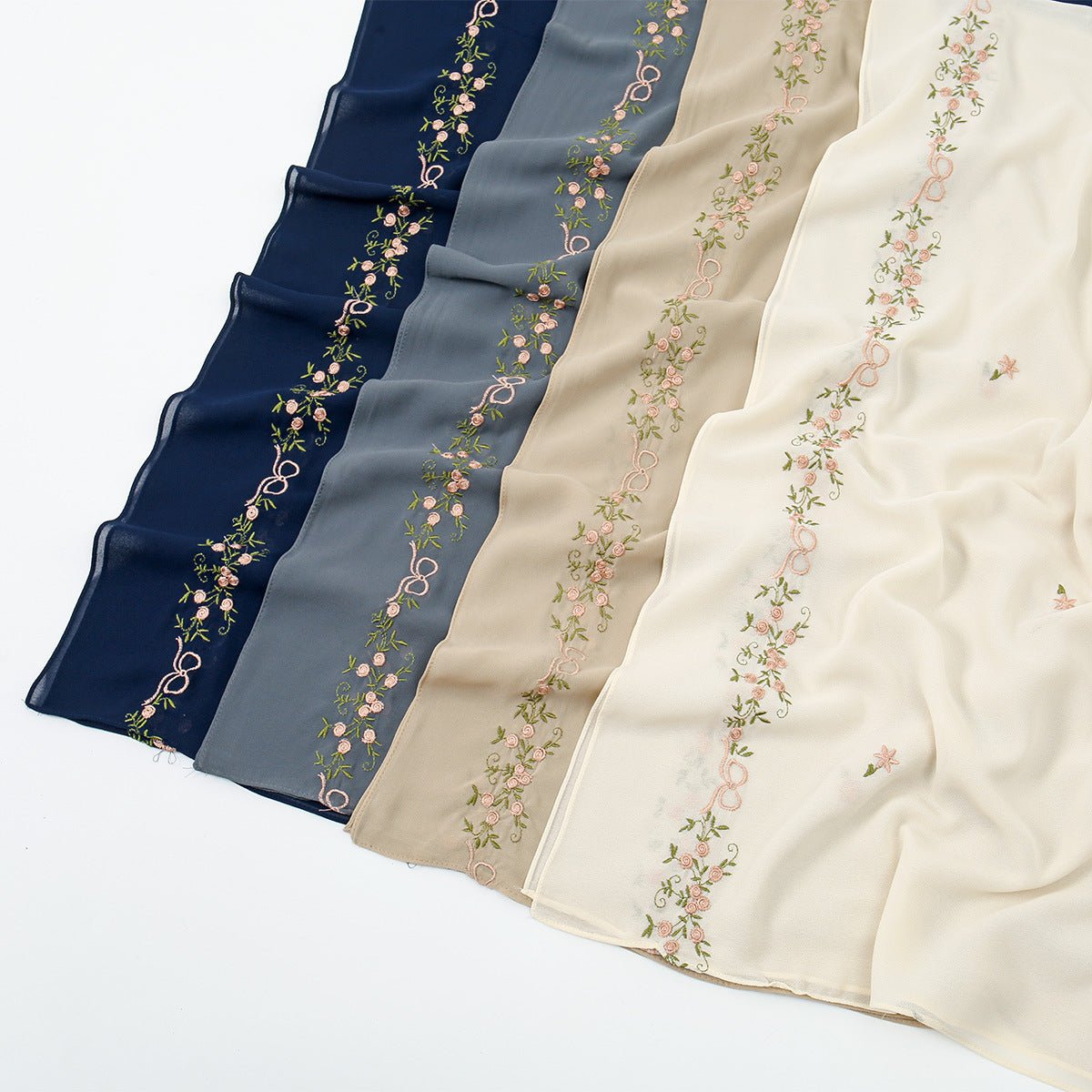 Foulard Hijab en Mousseline Brodée | Hijab en Mousseline avec Broderie (MH220)
