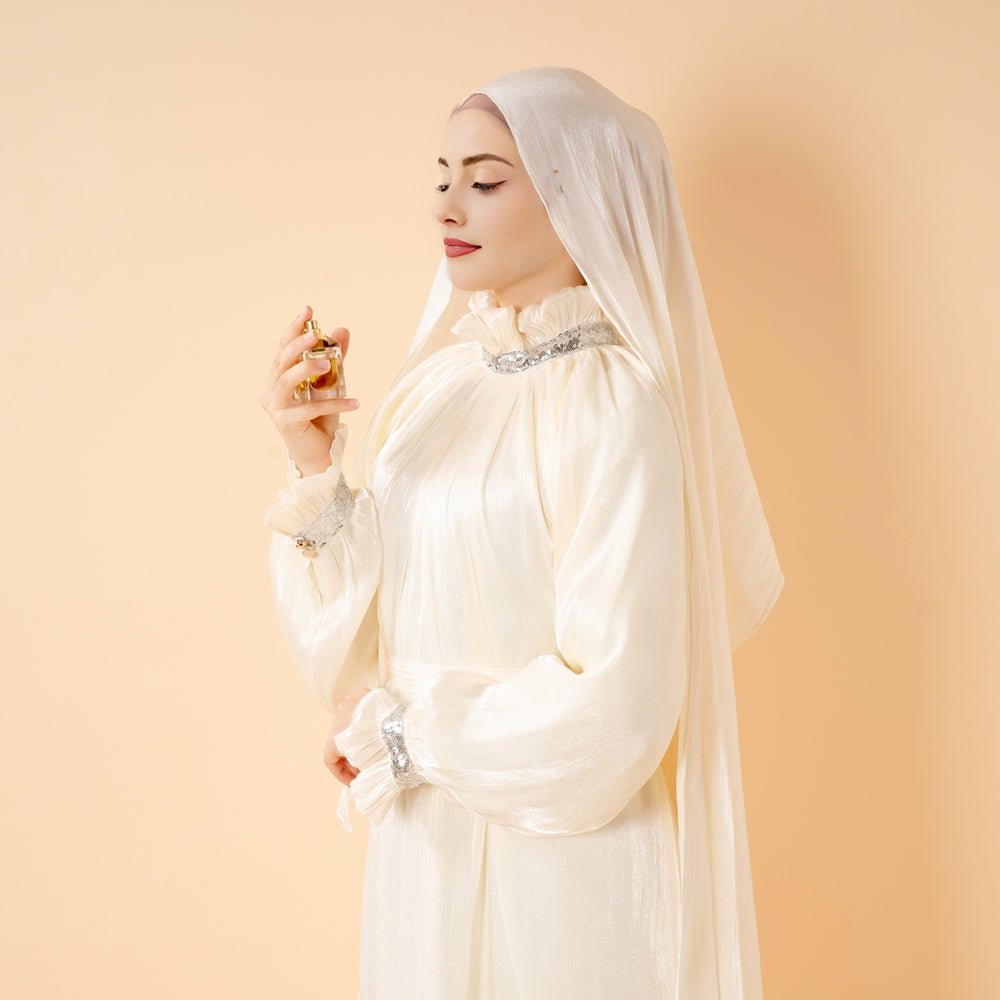 Abaya Élégante à Manchette Fleurie Brillante et Sequins | Abaya Brillante avec Sequins (MA140)