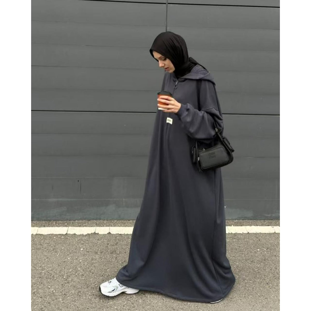 Robe Modeste à Capuche | Abaya Décontractée à Manches Longues pour Femmes Musulmanes (MA257)