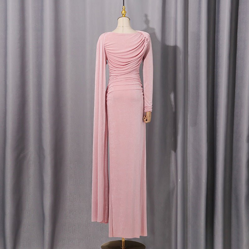 Robe Longue Cape Drapée en Diagonale | Robe Maxi Asymétrique à Manches Longues Drapées (MS222)