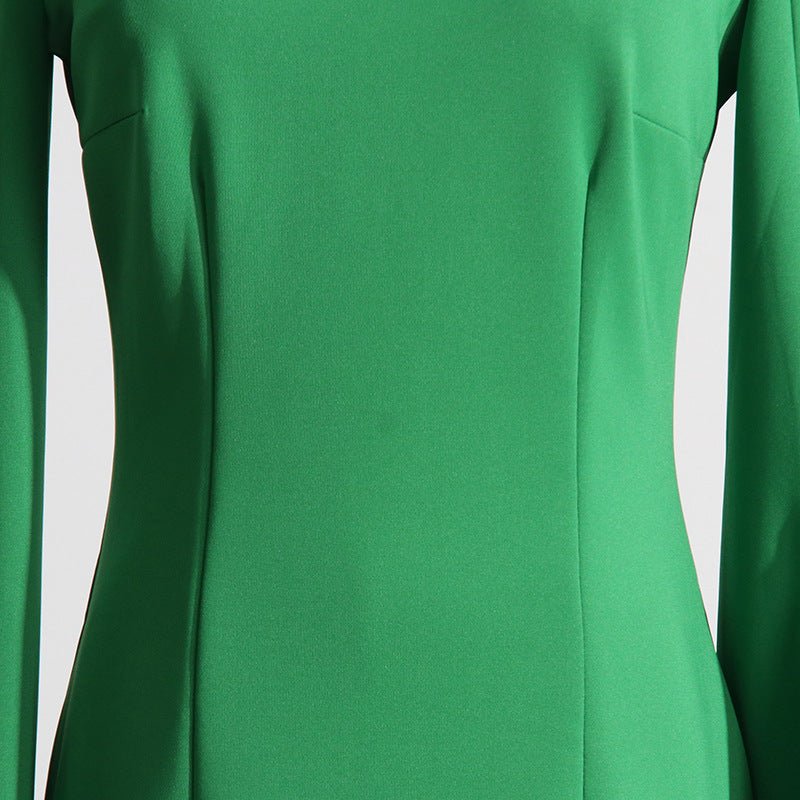 Robe de Soirée à Manches Cape | Robe Longue Ajustée à Encolure Festonnée avec Fente Dos (MS217)